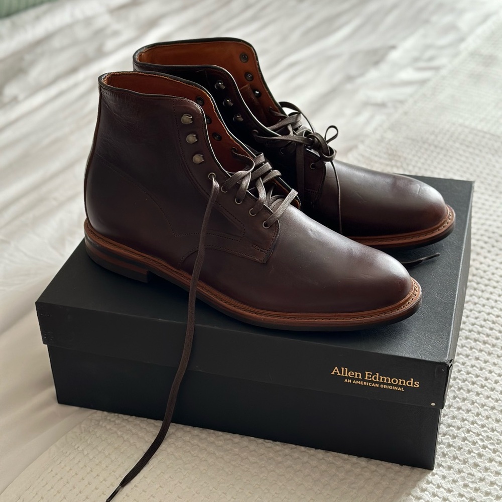 Allen Edmonds Higgins Mill Boot 13E (Factory Seconds) (Never Worn)